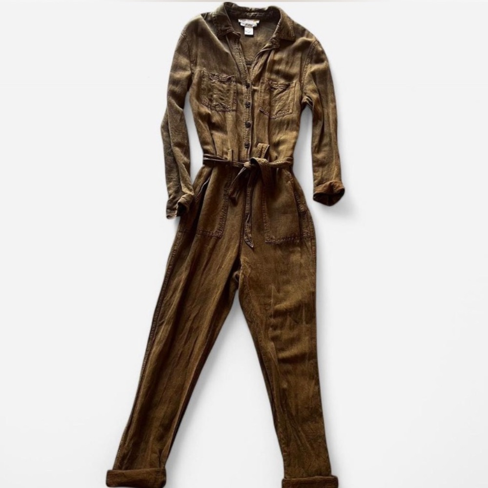 C&C California Linen Blend
Brown Olive Utility Jumpsuit with Tie Waist Size S